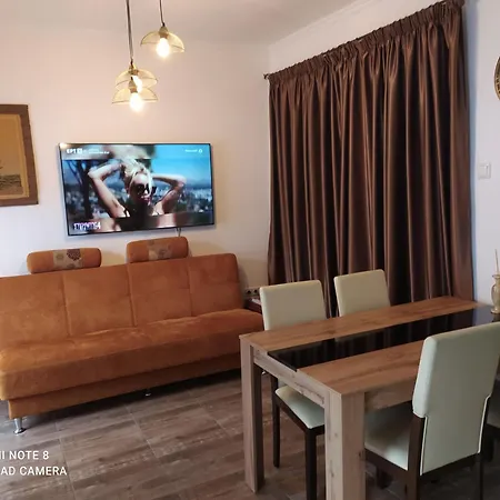 Lukeria Apartamento